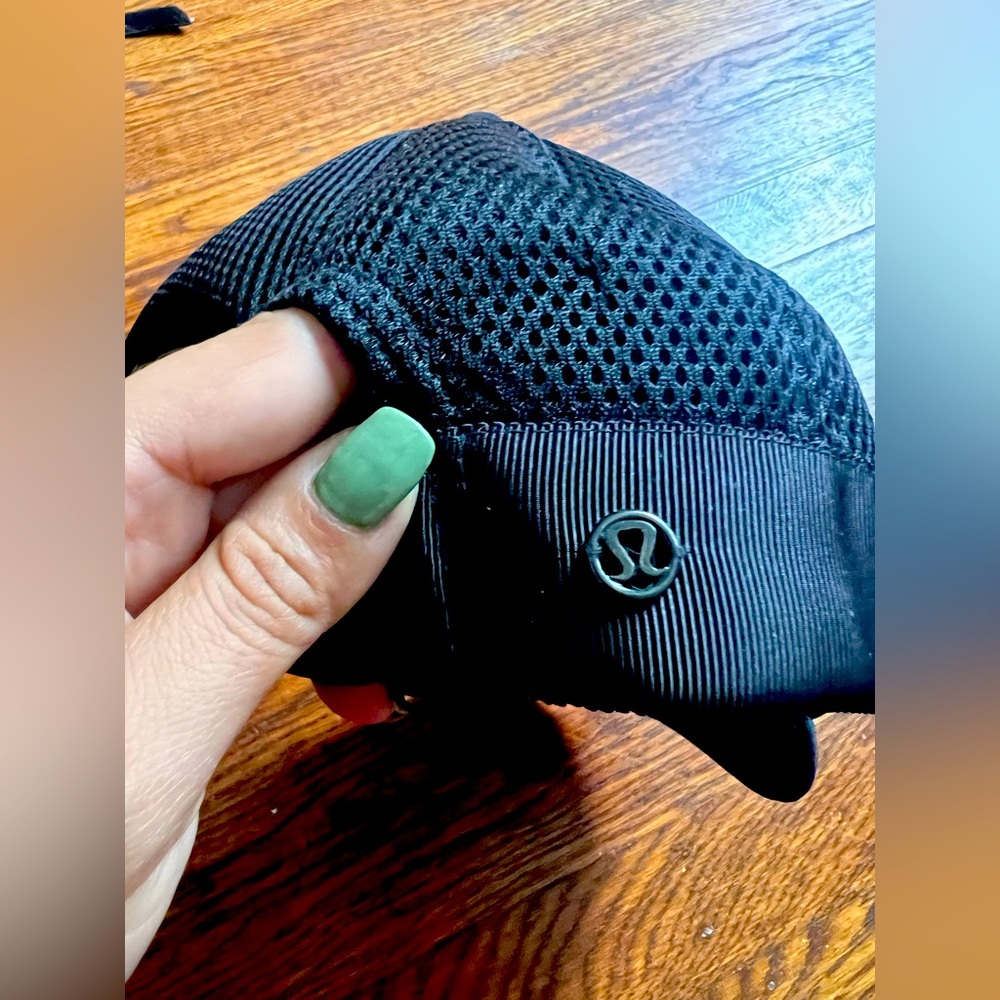 Lululemon hat
